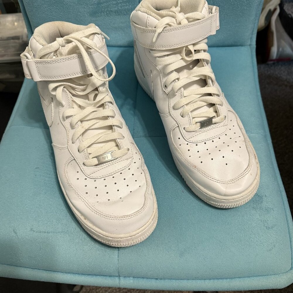 Nike Air Force 1 '07 Mid Men's Sneakers Size 12 Triple White 315123-111 Shoes